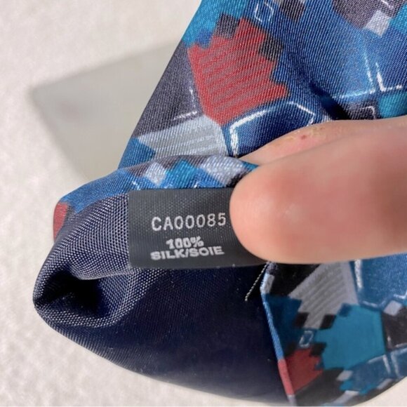 Vintage Forsyth Blue Red Square Print 100% Silk Tie - Picture 4 of 10